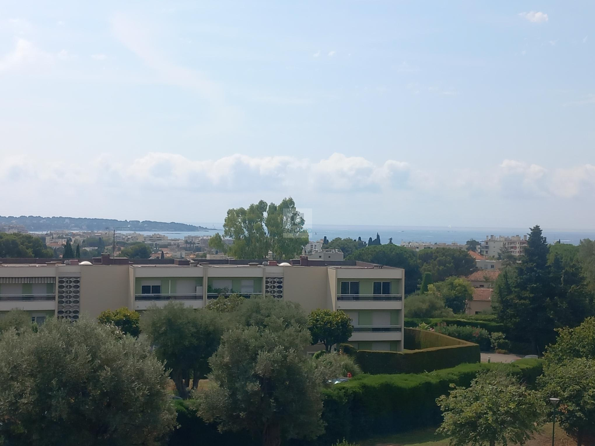 Vente Appartement ANTIBES 1 salles de bain