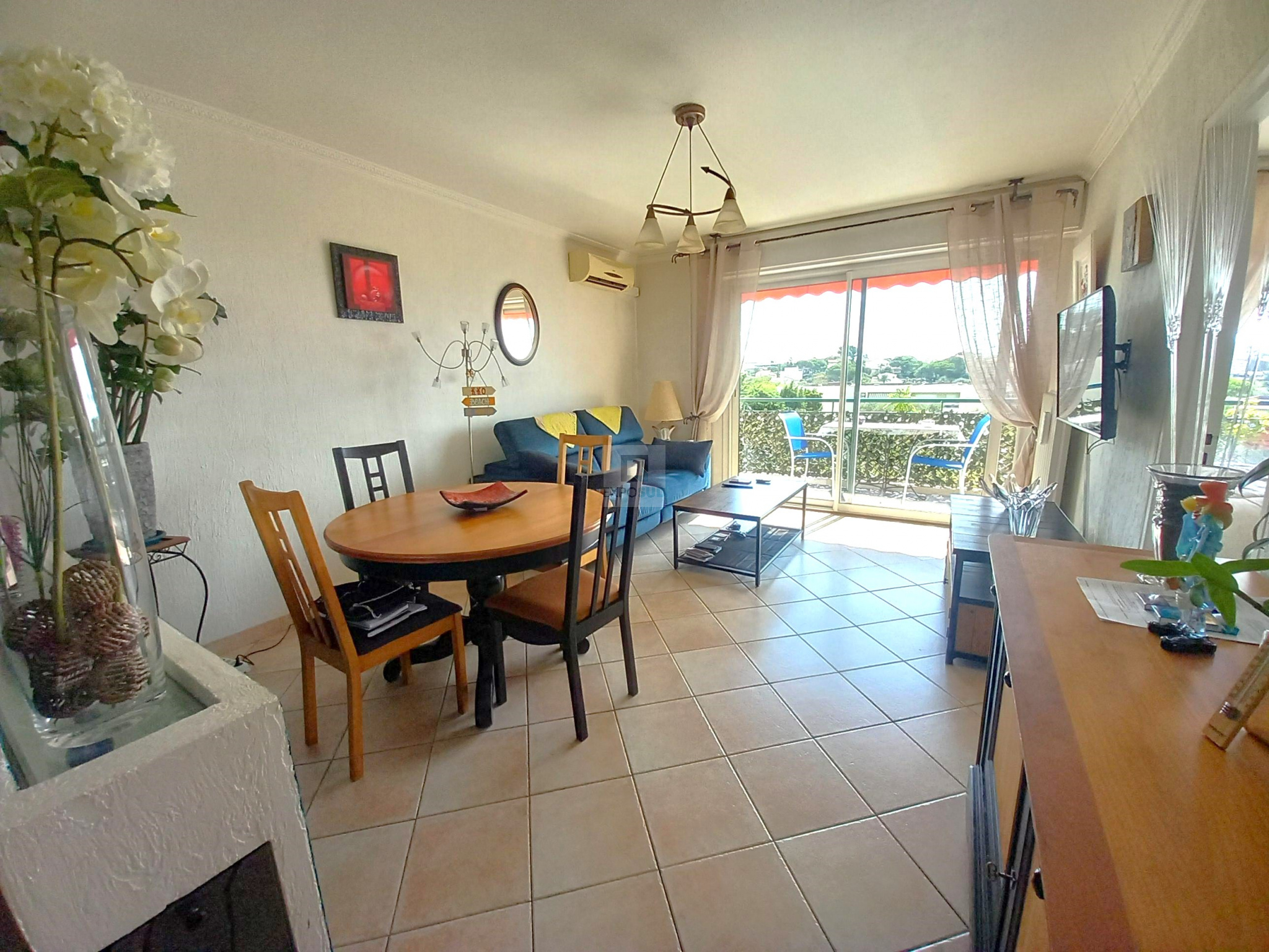 Vente Appartement ANTIBES séjour de 18 m²