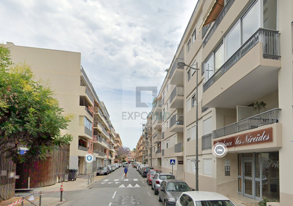 Vente Appartement VALLAURIS séjour de 28 m²